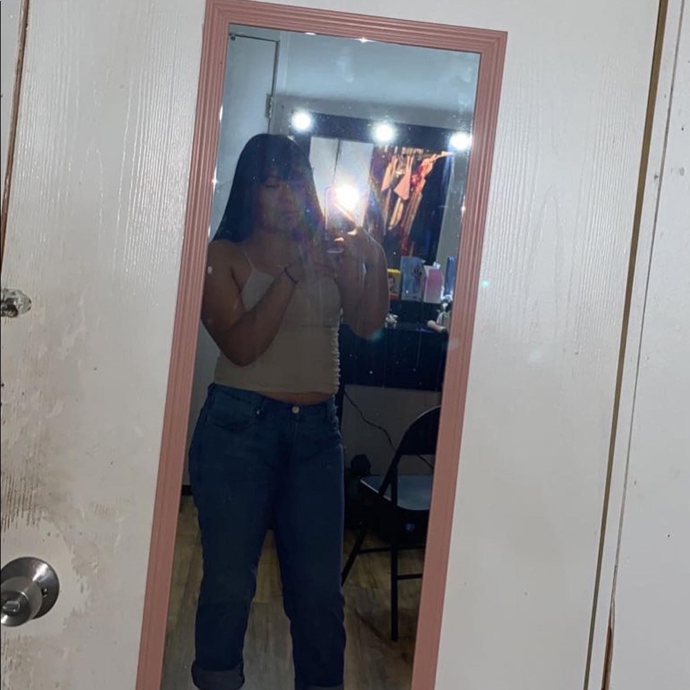 Meet your Posher, Delayla